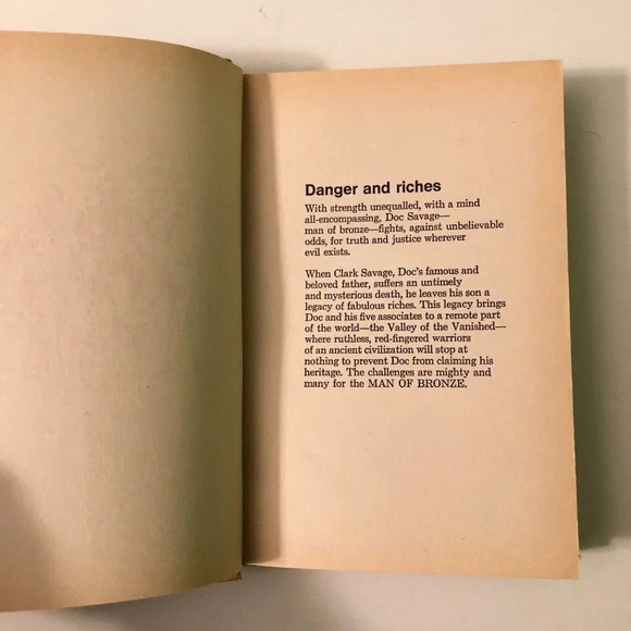 Vtg 1975 Doc Savage Man  of Bronze Superhero Kenneth Robeson Golden Press - Picture 8 of 16